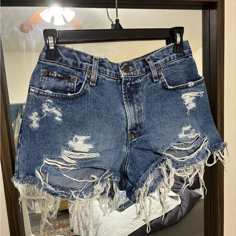 LEI Vintage Blue Distressed Jean Shorts - Picture 5 of 5